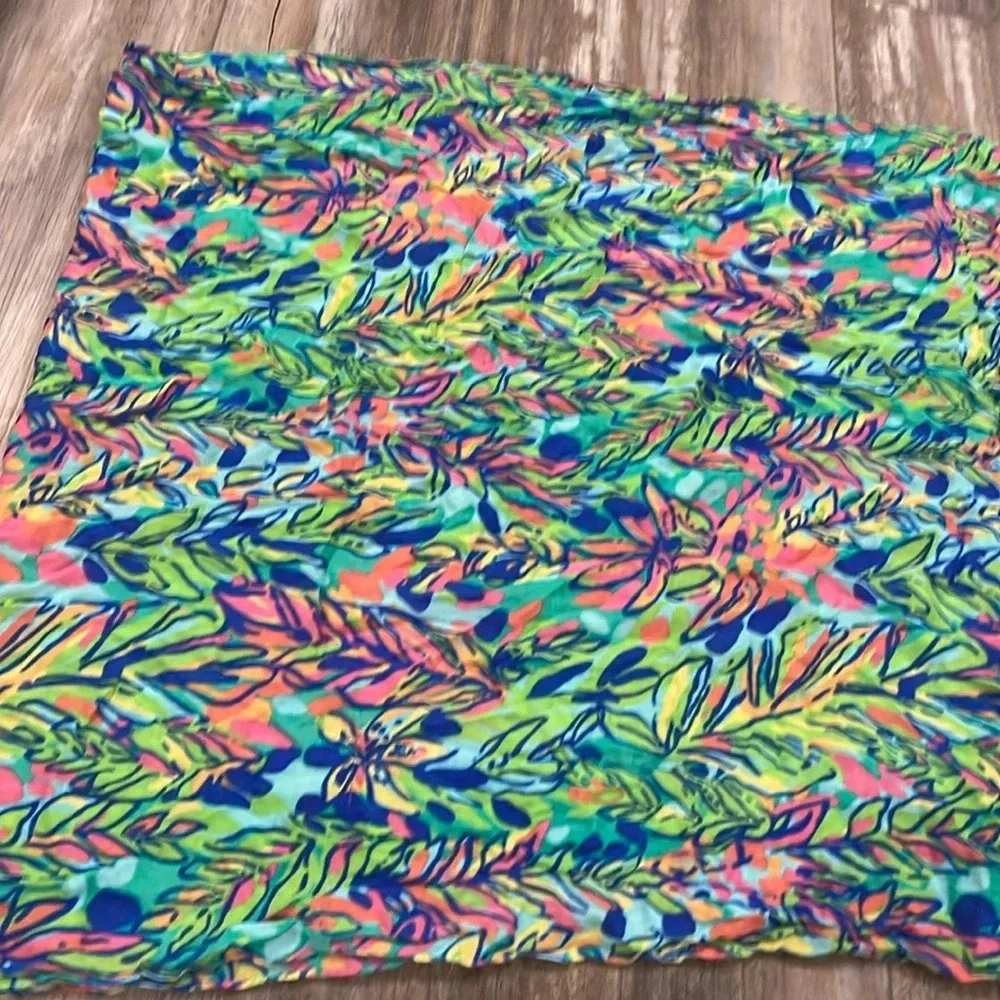 Lilly Pulitzer Riley Multi Hot Spot Giraffe Infinity Scarf